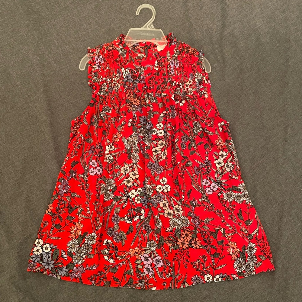 Red floral top